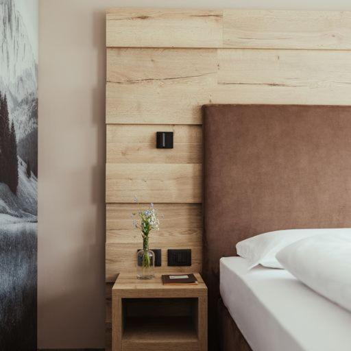 Hotel Leonard Nova Ponente Εξωτερικό φωτογραφία
